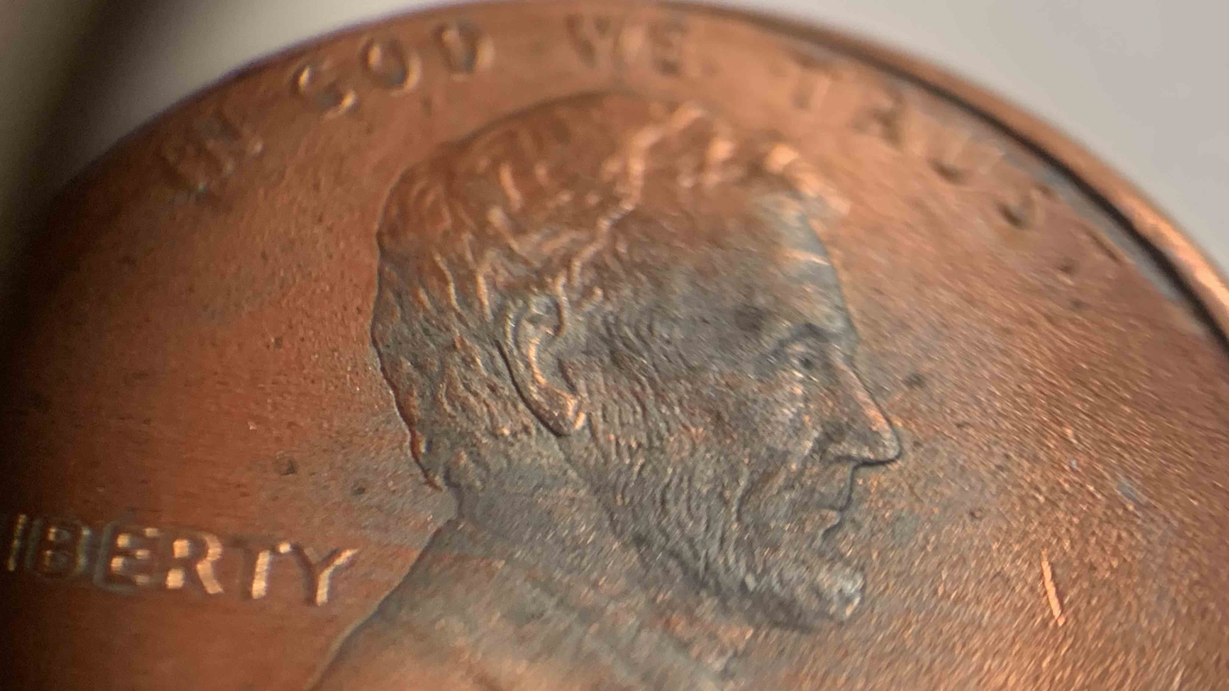 Partial-Plating-Error?-1990-Lincoln-Cent-With-Incomplete-Copper-Plating?